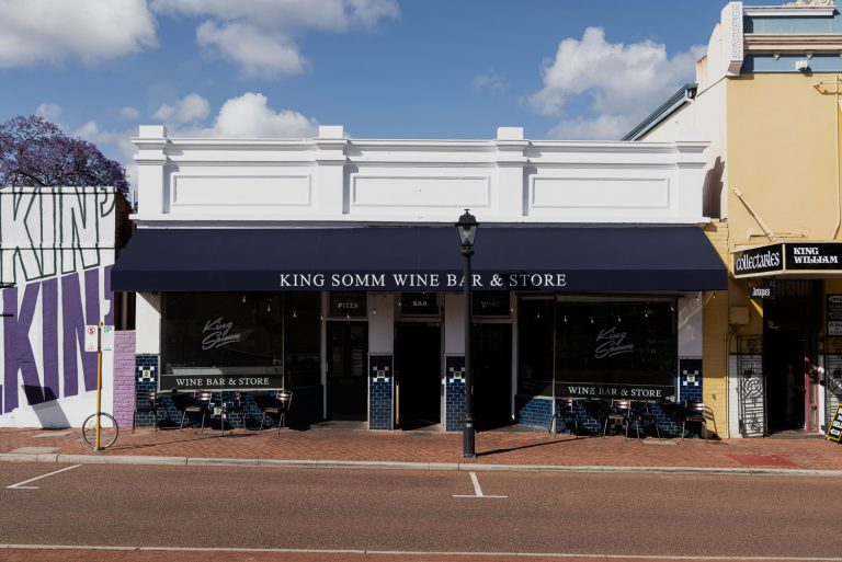 1-exterior-King-Somm-Bayswater-Architect-designed-by-Robeson-Architects-Perth1