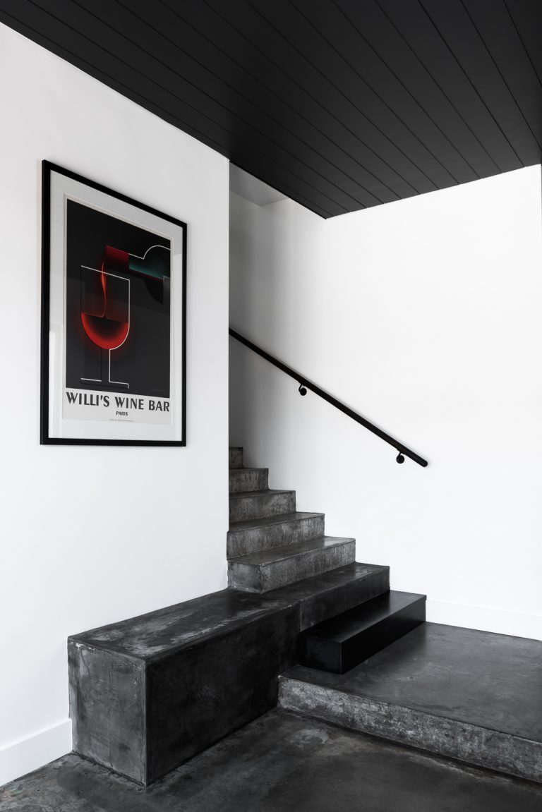 16-staircase-urban-house-western-suburbs-architect-Robeson-Architects