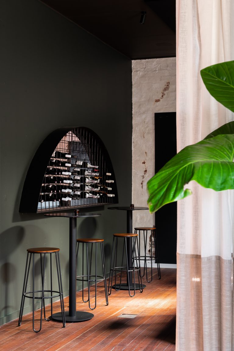 7-bar-dining-King-Somm-Bayswater-Architect-designed-by-Robeson-Architects-Perth